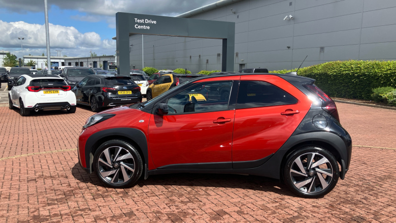 Toyota Aygo X 1.0 VVT-i Edge 5dr Petrol Hatchback